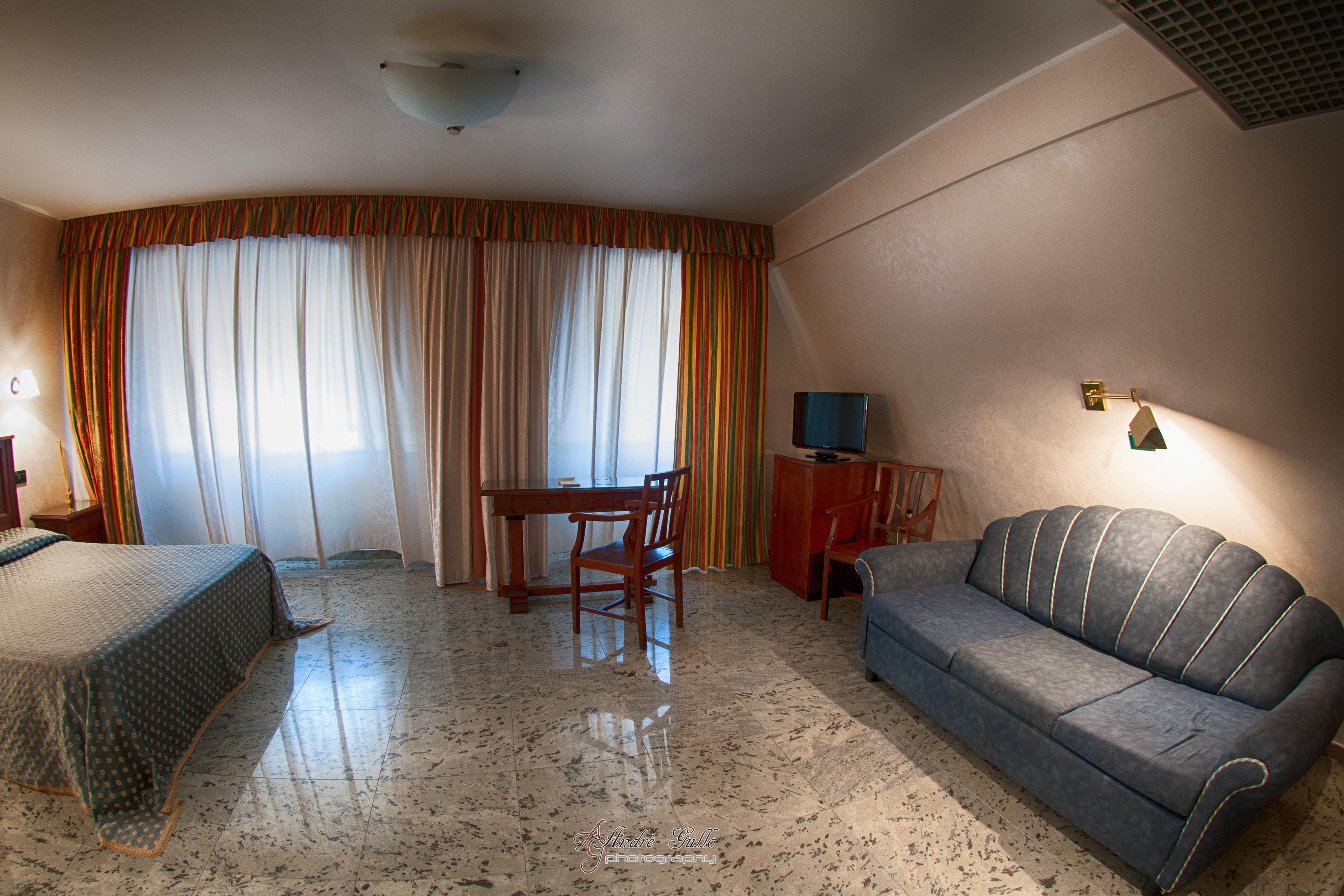 Hotel Arcobaleno Palmi Bagian luar foto