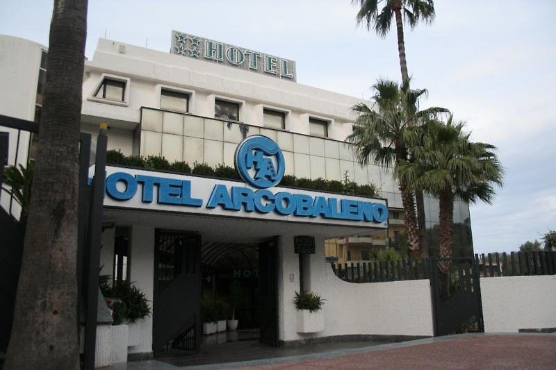 Hotel Arcobaleno Palmi Bagian luar foto